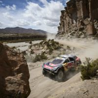 Triplete para Peugeot con victoria de Monsieur Dakar