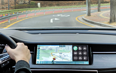 Olvídate de cambiar la marcha, gracias a Hyundai y KIA tu auto lo hará sólo según el entorno