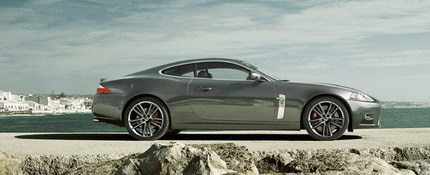 Jaguar XKR Portfolio 2009
