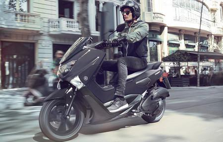 Julio trae de vuelta a la moto eléctrica al top 10 y los planes MOVES y Renove siguen empujando a las matriculaciones