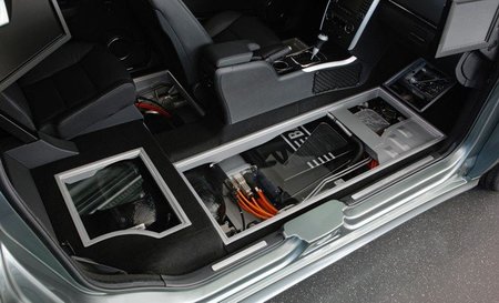 Mercedes-claseB-Fcell-pila-650px