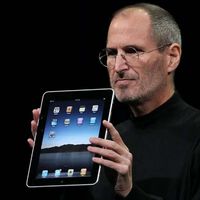 Steve Jobs "entró en cólera" por un tweet enviado desde un iPad. El problema es que lo mandó un periodista al que Apple se lo había prestado 