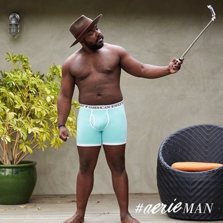 Ahora el hombre real también vende calzoncillos: así es la rompedora campaña #AerieMAN