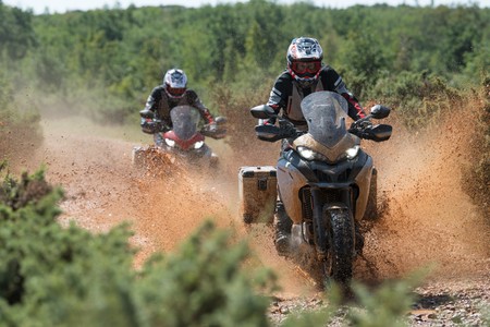 Seis aventuras en moto por 161 euros: La RFME lanza la Copa Mototurismo Adventure