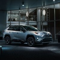 Toyota logra lo impensable: su RAV4 desbanca a la icónica Ford F-150 como el auto más vendido de EE. UU. tras 43 años de liderazgo