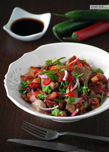 Ensalada tailandesa de ternera. Receta de inspiración thai