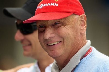 Lauda dixit: "Schumacher tomaría mejores decisiones que algunos ingenieros"