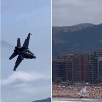 Un F-18 se disponía a hacer unas espectaculares maniobras sobre el cielo de Gijón. Hasta que apareció un obstáculo