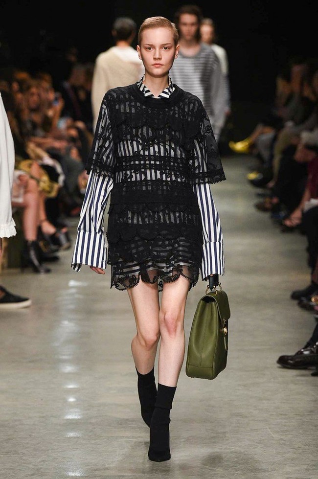 Foto de Burberry Otoño-Invierno 2017/2018 (1/26)