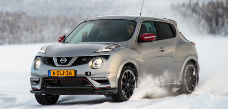 Experiencia Nissan en Laponia: patinando sobre hielo