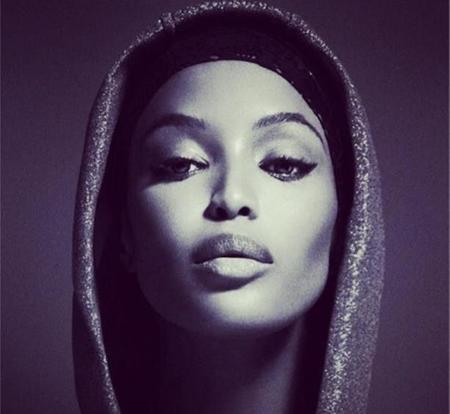 ¿Cómo? ¿Que Naomi Campbell ha besado a Michael Fassbender?