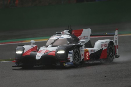 Fernando Alonso gana las 6 horas de Spa bajo la nieve y ya acaricia su primer mundial de Resistencia