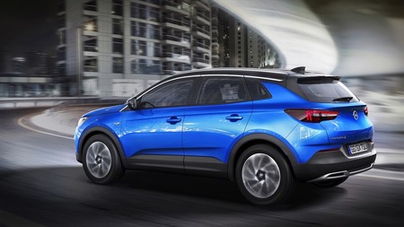 Así se muestra el Opel Grandland X, un nuevo SUV compacto para un mercado en auge