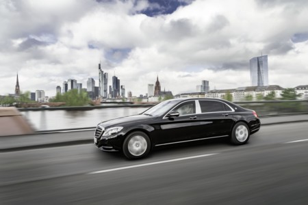 Mercedes-Maybach S 600 Guard: el último tanque de Daimler