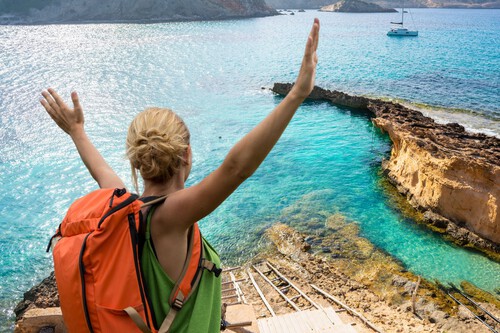El Turismo Record Ya No Llena Las Cajas Baleares Es El Ejemplo Perfecto Recibe Mas Viajeros Pero Con Un Gasto Medio Un 30 Inferior