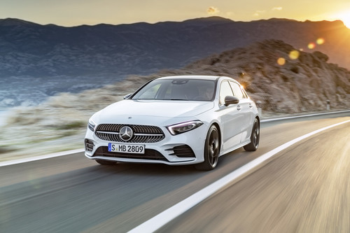 Llega la renovación para el Mercedes Clase A, el primer Mercedes con 'Siri' propio para cumplir órdenes