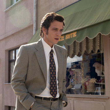 La miniserie turca de Netflix basada en el bestseller del premio Nobel Orhan Pamuk: un viaje al Estambul de los años 70