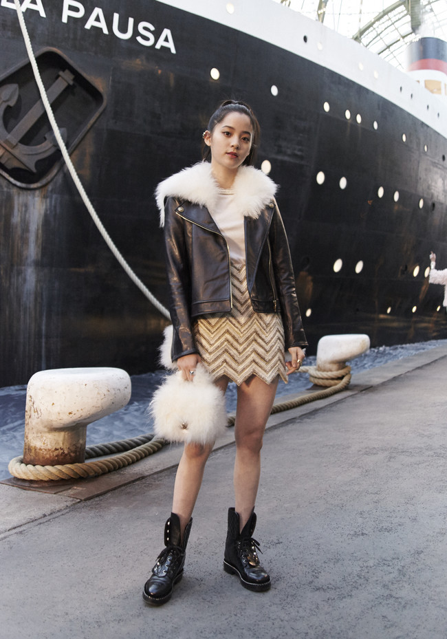 Ouyang Nana Chanel 2018 19 Cruise Collection 1