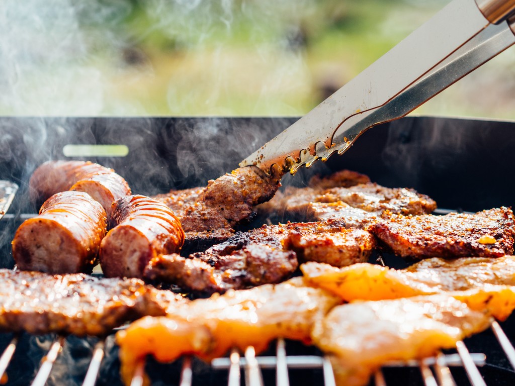 Barbacoas, neveras y parrillas para salir a la terraza con las ofertas de Amazon de primavera