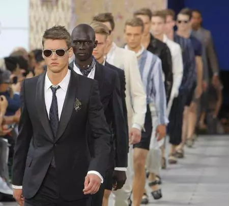 Louis Vuitton, Primavera-Verano 2012 en la Semana de la Moda de París