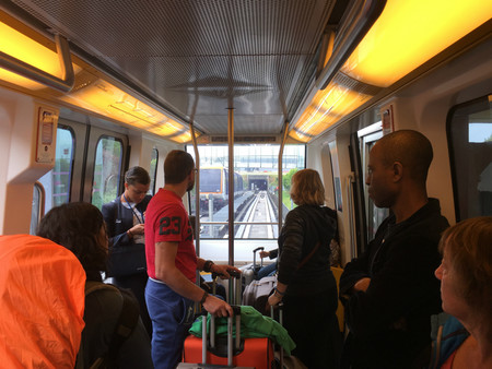 El Tren Que Lleva A Terminal 2