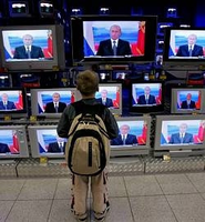 Peter B. Neubauer, el psiquiatra que advirtió sobre la violencia en TV, las películas de terror y los niños