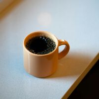 Tomar café no es perjudicial, pero para la ciencia hay un límite muy claro que no se debería sobrepasar