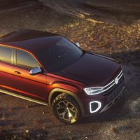 Volkswagen tantea al público norteamericano con el concept Atlas Tanoak Pickup