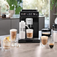 Molinillo, espumador y más de 50 tipos de café: cae a casi mitad de precio la cafetera superautomática De'Longhi perfecta para regalar  