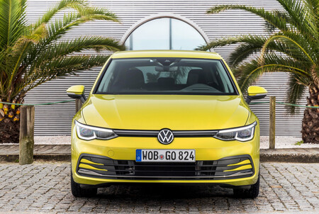 Volkswagen Golf 8 Mexico 5