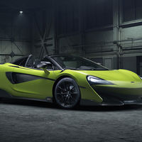 El McLaren 600LT Spider acelera de 0 a 200 km/h en 8,4 segundos y alcanza 315 km/h... a cielo abierto
