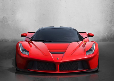 Acusan a Ferrari por "rasurar" kilómetros de los contadores de sus autos