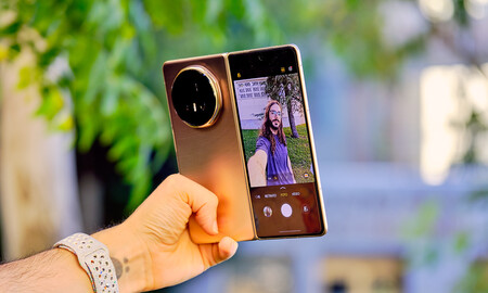 Analisis Honor Magic V5 40