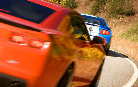 2010 Shelby Mustang GT500 vs Hennessey Performance HPE550 Camaro