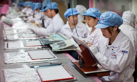 apple_foxconn_manufacturing.jpg