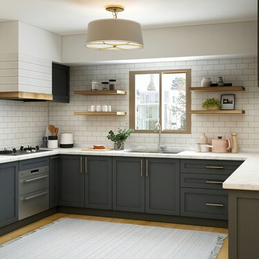 Leroy Merlin tiene la solución para organizar el armario bajo el fregadero: un estante extraíble que se instala sin taladros