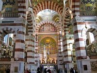 Notre-Dame de la Garde, la "Bonne Mère" de Marsella