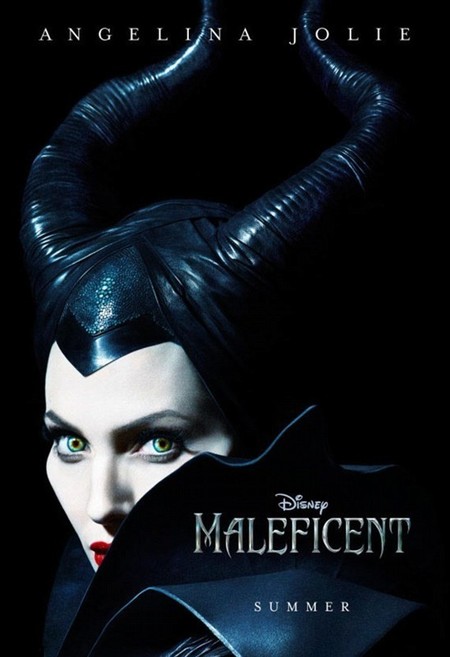 Y después del cartel, llega el tráiler de Angelina Jolie como la mala molosa Maleficent