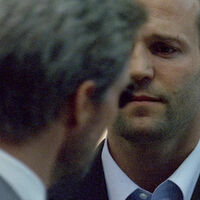 Jason Statham solo sale 18 segundos en este thriller de Tom Cruise. Suficientes para hacernos creer en un crossover