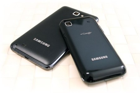 Samsung Galaxy F, ¿una gama Premium por encima de Galaxy S y Note?