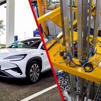 Bill Gates tiene la clave para que el coche eléctrico despegue: un reactor nuclear para cargar miles de vehículos sin que se vaya la luz