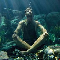 Netflix tiene la que quizás sea la mejor película de acción de todos los tiempos: casi 2 horas de pura adrenalina