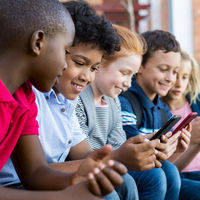 El uso de los móviles no altera el volumen del cerebro de los adolescentes