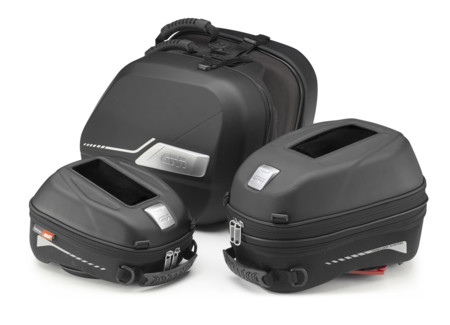 Givi nos invita a que viajemos en moto, con cuatro interesantes soluciones para llevar equipaje