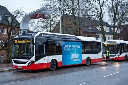 Volvo y Siemens se alían para la introducción del autobús híbrido Volvo 7900