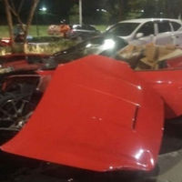 ¡Nunca le prestes tu superauto a un amigo! vol.2: Cuando te regresan tu Ferrari por partes