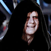 Sí, el Emperador de Star Wars tenía relaciones sexuales por mucho que os horrorice pensar en ello. El propio Palpatine lo ha confirmado en una entrevista