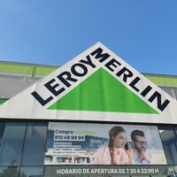 Leroy Merlin tiene este toldo impermeable perfecto para el jardín y cuesta menos de lo que imaginas