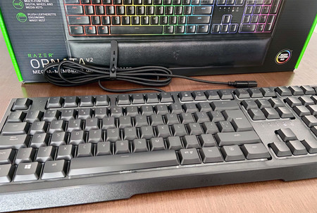 Análisis del Razer Ornata V2: un teclado híbrido que ofrece lo mejor del mundo mecánico y el de membrana