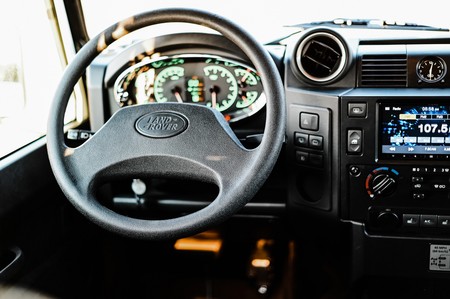 Land Rover Defender Old Fuji White By Osprey 10